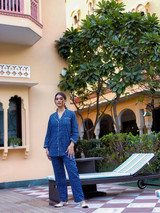 100% Cotton Blue Geometric Printed Full Length Night Suit