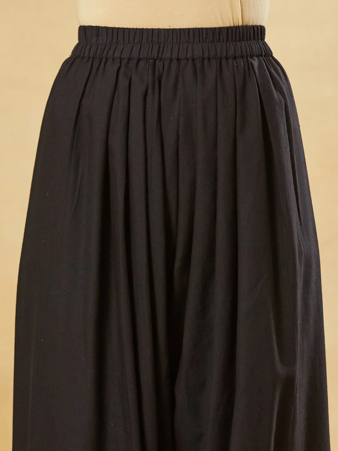Aavinyaa Solid Black Farshi Suit Set for Women
